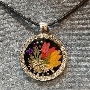 Floral Pressed Flower Pendant Necklace - Black, Yellow & Pink